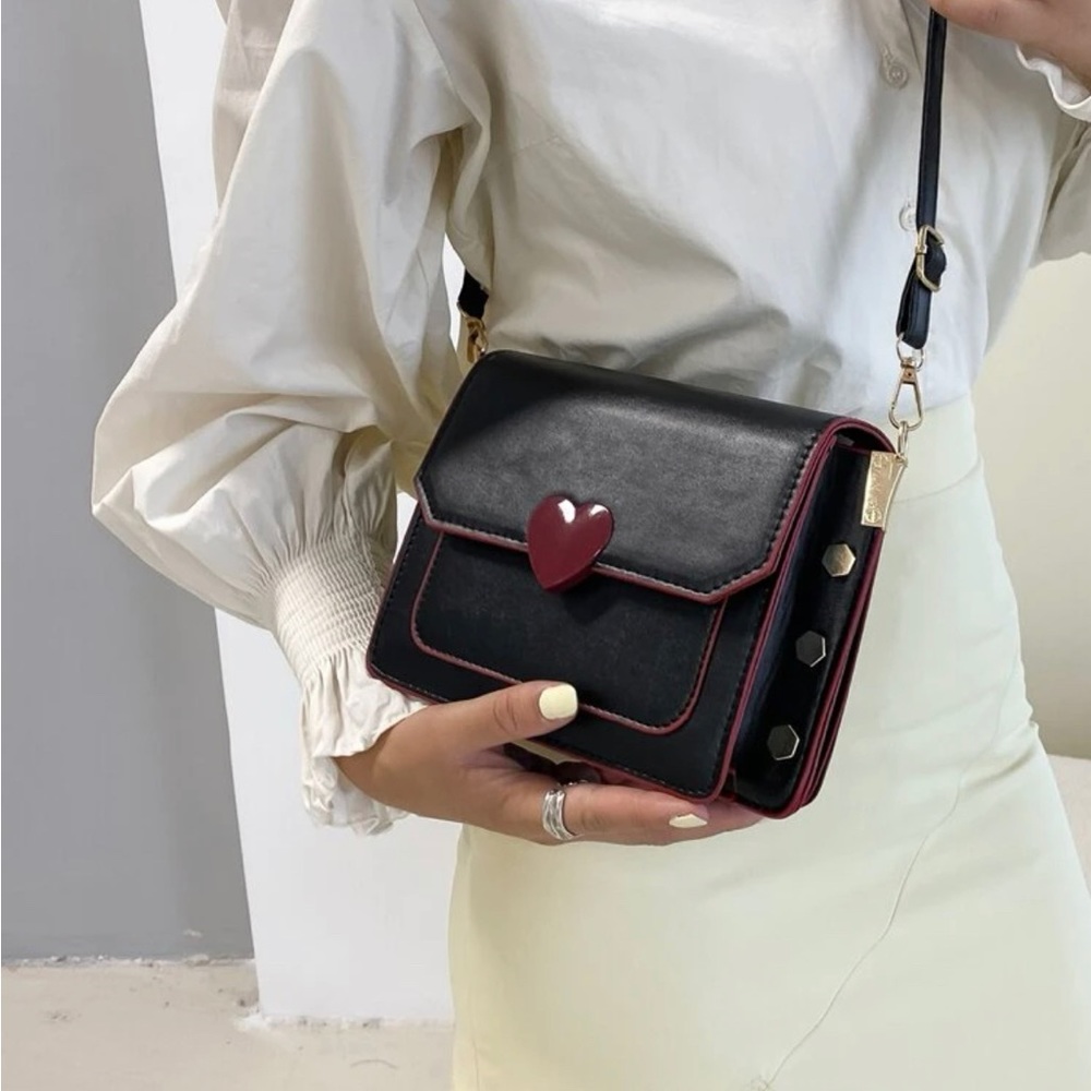 Mini Metal Heart Decor Flap Square Bag.
